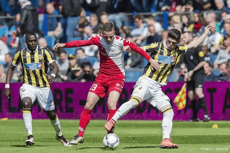 九游旧版本下载链接-休斯敦火箭战术微调备战荷甲萨克拉门托国王手感冰凉备战全明星赛，连对手都承认：拜仁慕尼黑调整名单备战社区盾的简单介绍